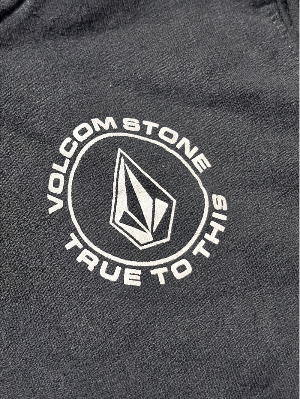 Volcom hoodie - Picture 2 of 4